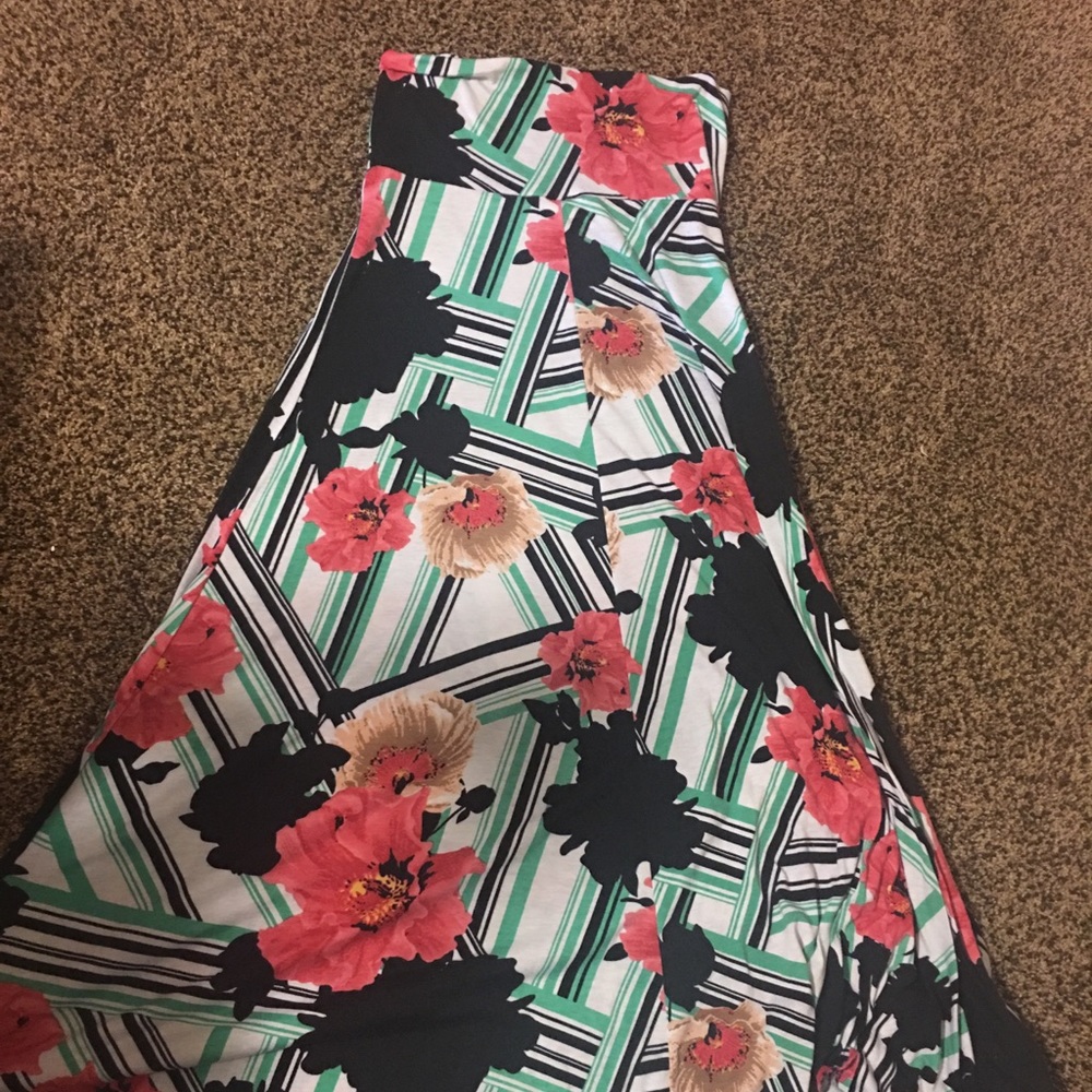 Maxi skirt